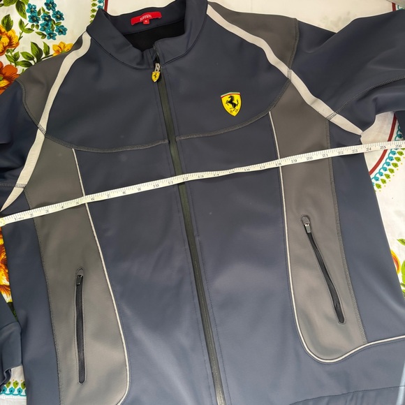 Ferrari Soft Shell Performance Jacket Limited Edition Blue & Grey - Picture 10 of 12
